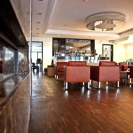 Hotel Favor 4*