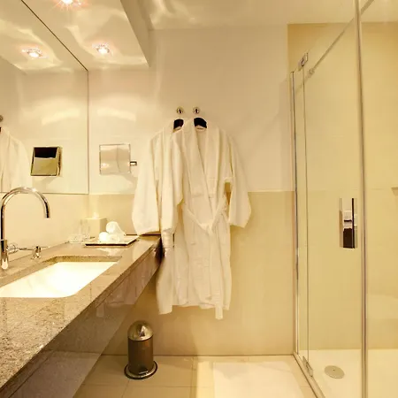 Favor Hotel