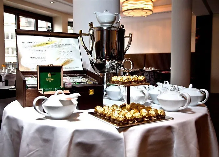 Favor Koenigsallee Hotel