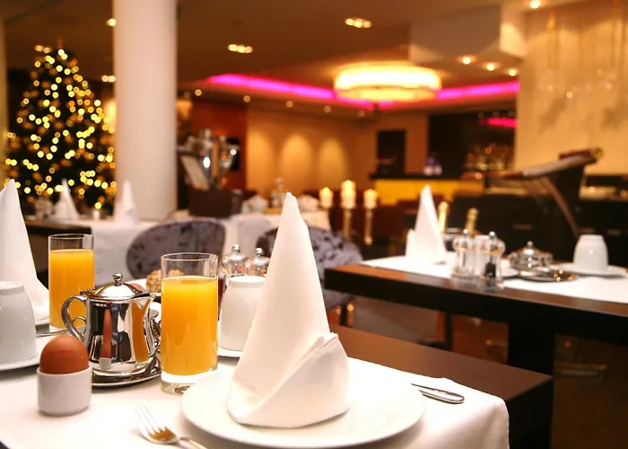 Favor Koenigsallee 4*