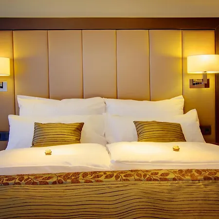 Favor Koenigsallee 4* Düsseldorf