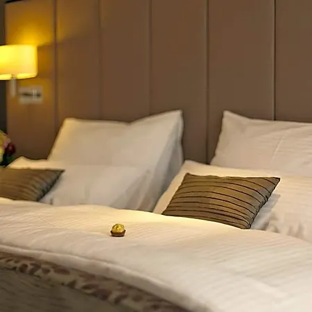 Favor Koenigsallee Hotell