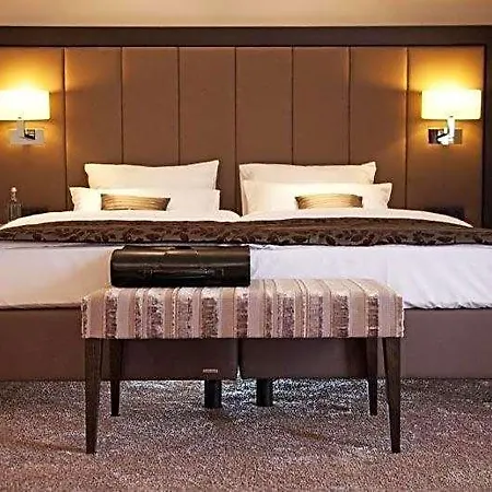 Favor Koenigsallee 4* Düsseldorf