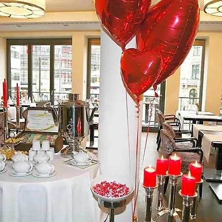 Hotell Favor Koenigsallee 4*