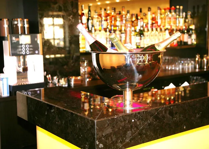 Favor Koenigsallee 4*